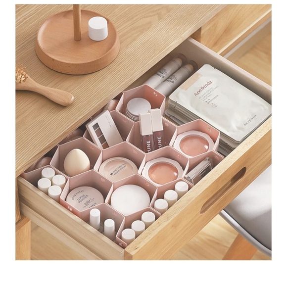 NEW Honeycomb drawers organizers gray 30 pieces - Picture 3 of 10